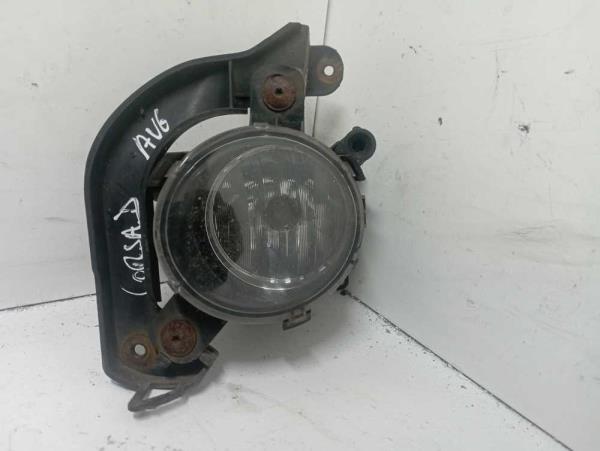 FEU ANTIBROUILLARD GAUCHE OPEL CORSA D/ CORSA E/ MERIVA B - Vue 1